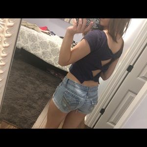 Crop Top with Bows on the Back